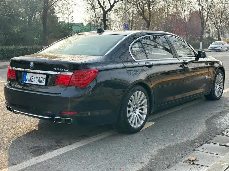 2010 BMW 7 Series 760Li — миниатюра 6
