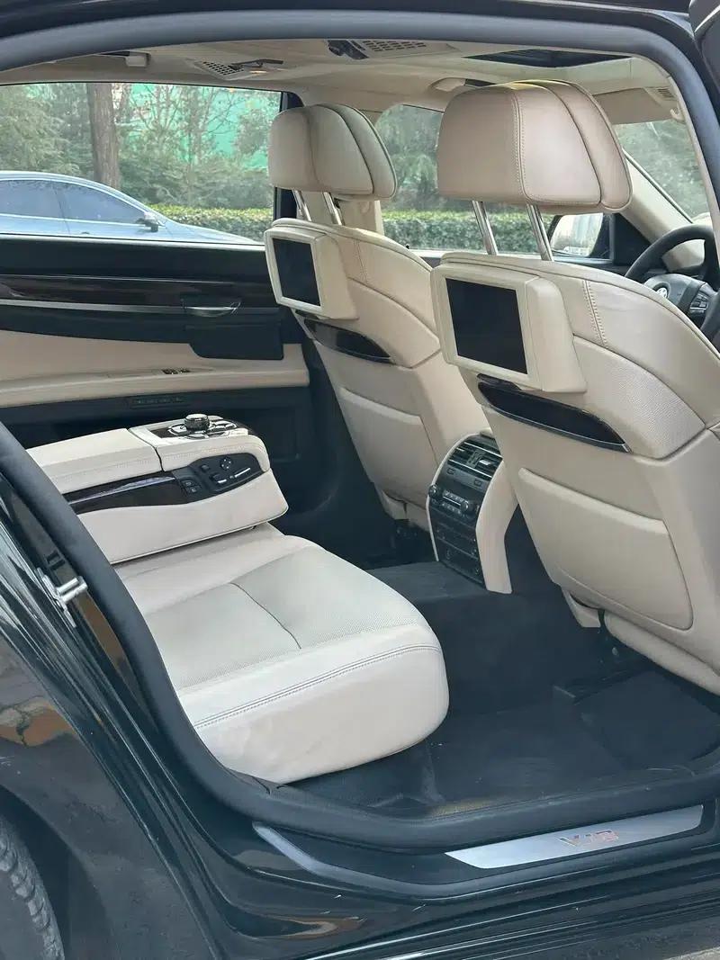 2010 BMW 7 Series 760Li — миниатюра 7