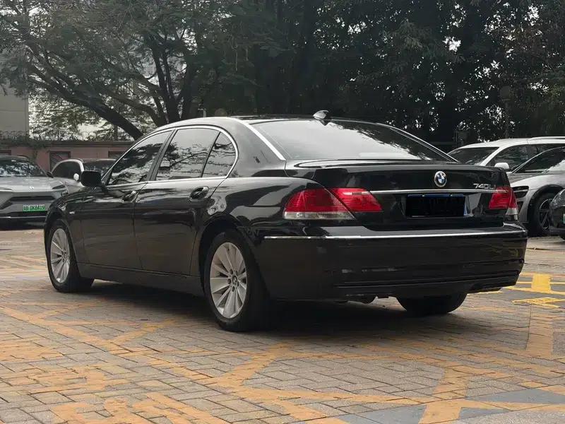 BMW 7 Series 2005 740Li — миниатюра 4