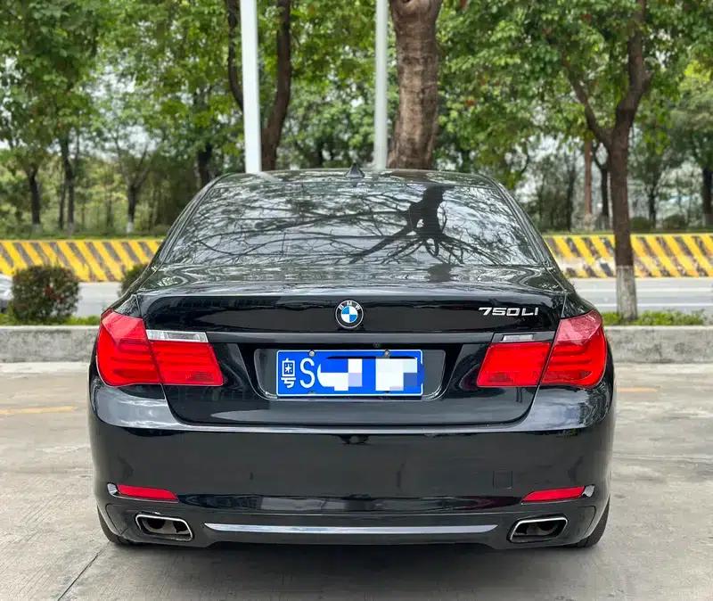 BMW 7 Series 2010 750Li — миниатюра 5