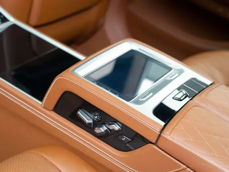 2019 BMW 7 Series Facelift 750Li xDrive V8 Luxury Package — миниатюра 14
