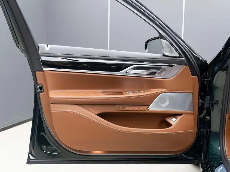 2019 BMW 7 Series Facelift 750Li xDrive V8 Luxury Package — миниатюра 19