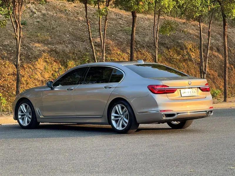 2018 BMW 7 Series 730Li Luxury Package — миниатюра 5