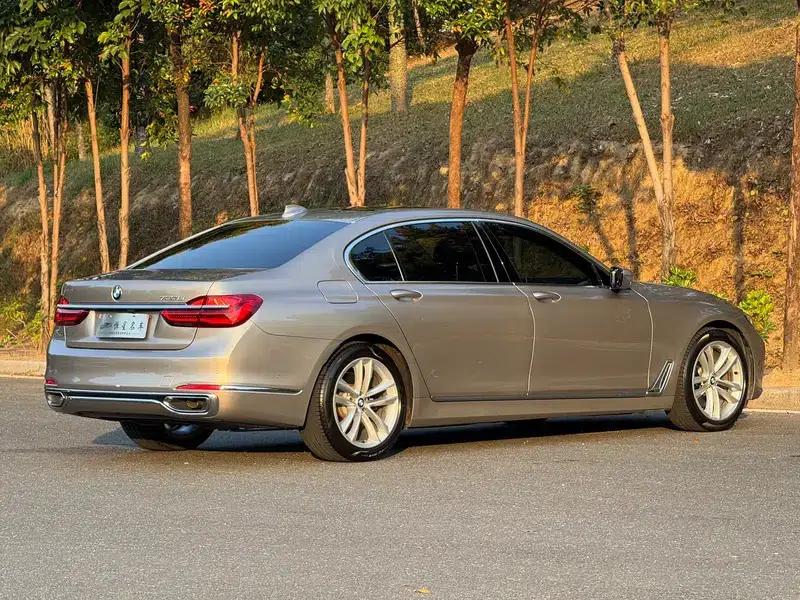 2018 BMW 7 Series 730Li Luxury Package — миниатюра 7