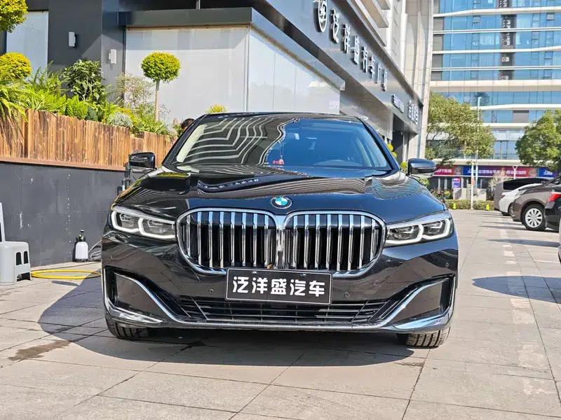 2019 BMW 7 Series 740Li Leading Luxury Package — миниатюра 2