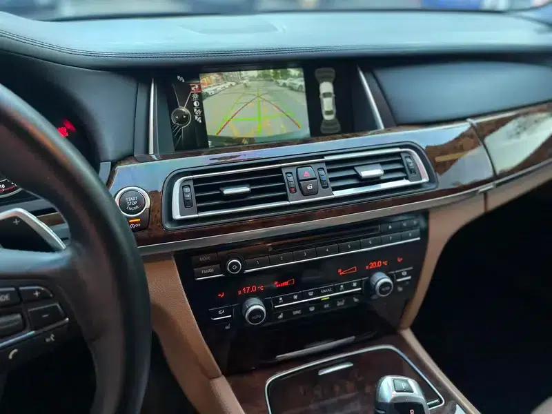 2013 BMW 7 Series 750Li xDrive — миниатюра 15