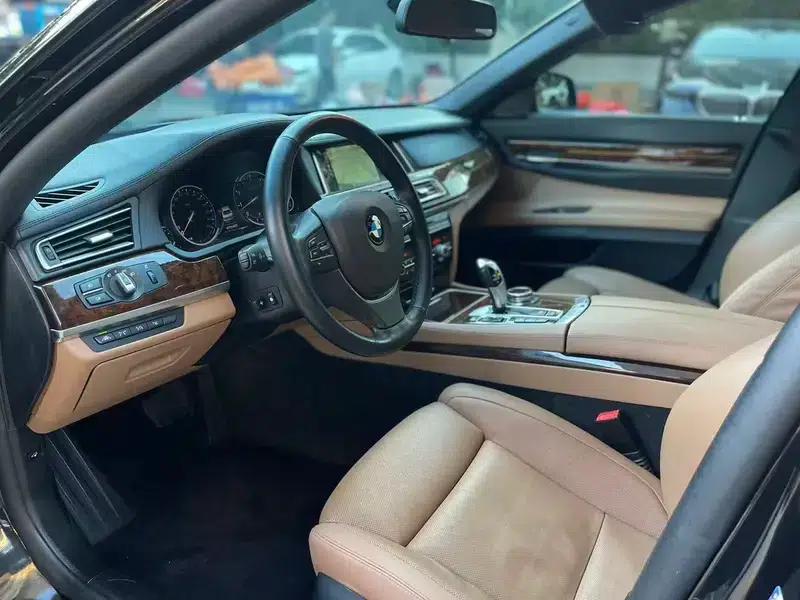 2013 BMW 7 Series 750Li xDrive — миниатюра 21