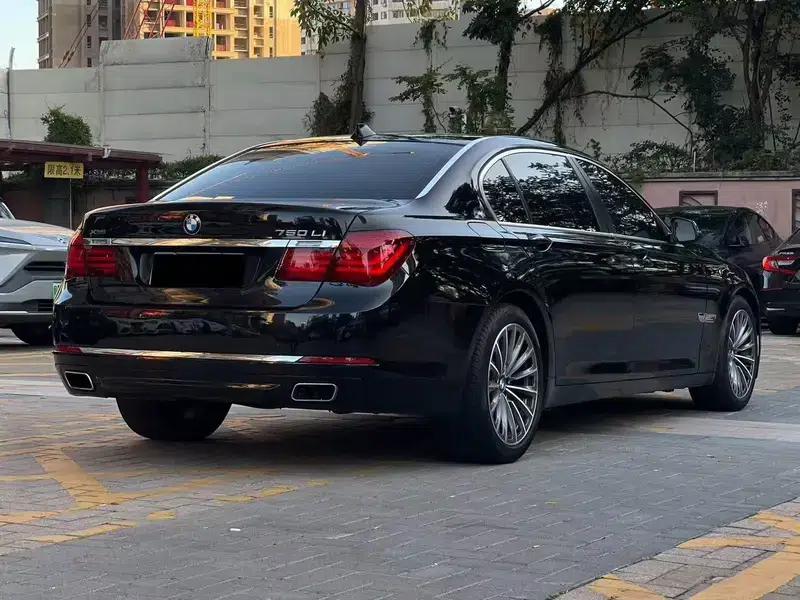 2013 BMW 7 Series 750Li xDrive — миниатюра 6
