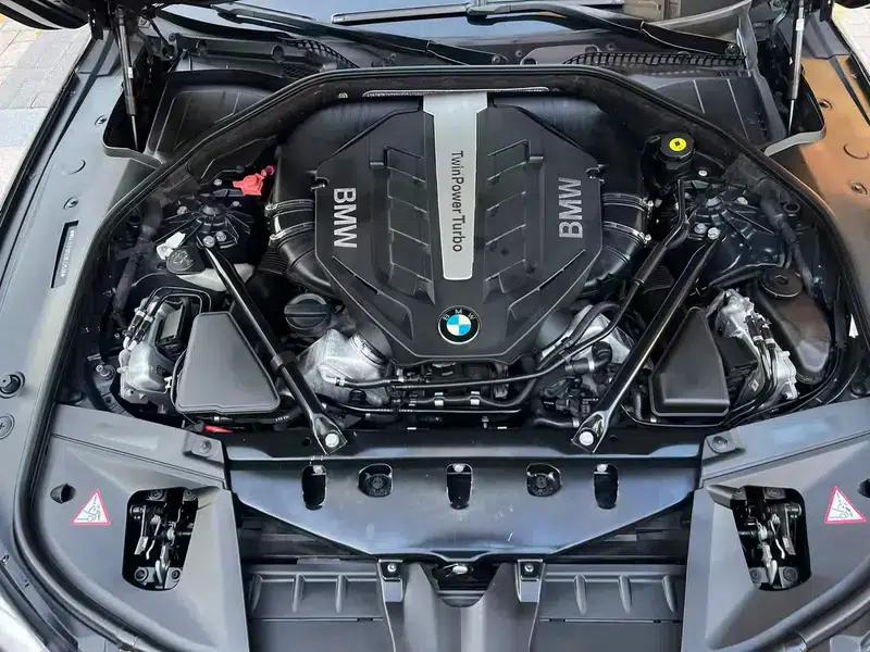 2013 BMW 7 Series 750Li xDrive — миниатюра 7