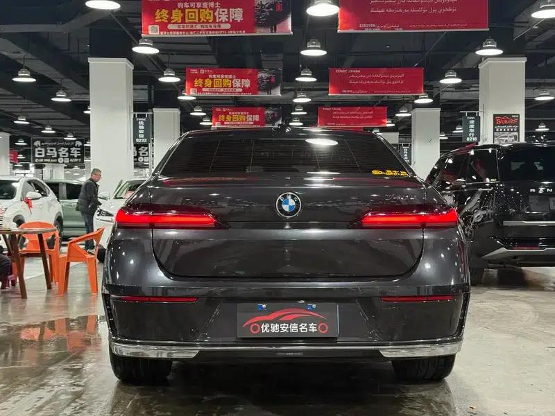 2023 BMW 7 Series 740Li Leading Luxury Package — миниатюра 5