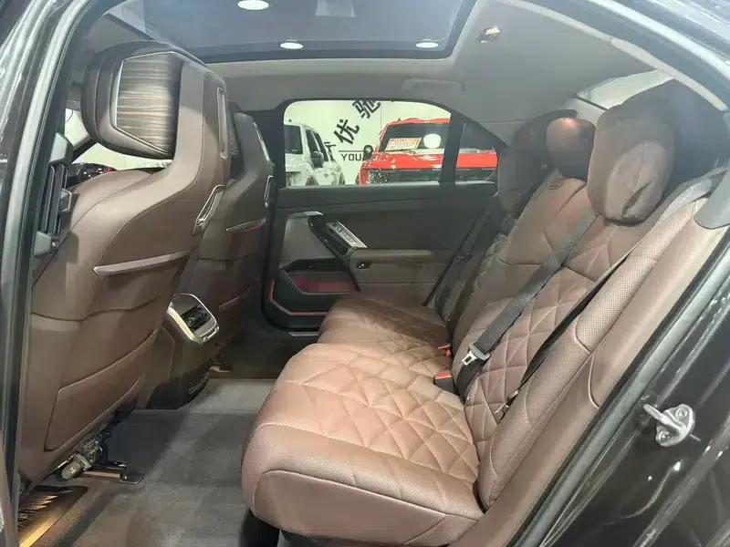 2023 BMW 7 Series 740Li Leading Luxury Package — миниатюра 9