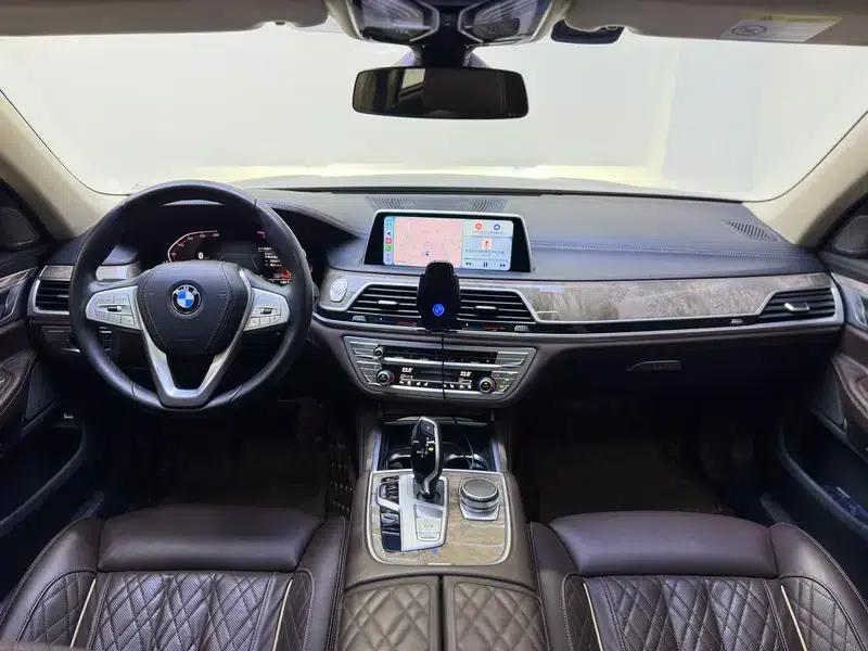 2019 BMW 7 Series Facelift 740Li Leading Luxury Package — миниатюра 14