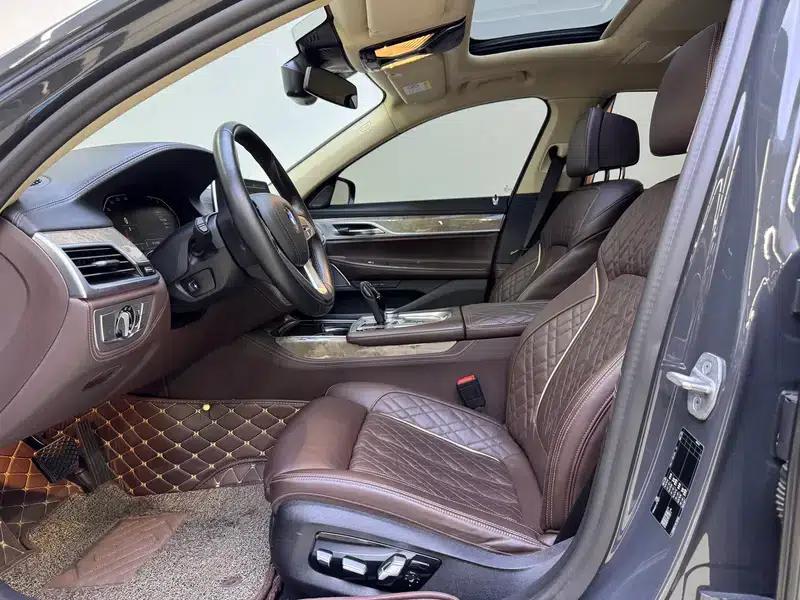 2019 BMW 7 Series Facelift 740Li Leading Luxury Package — миниатюра 17