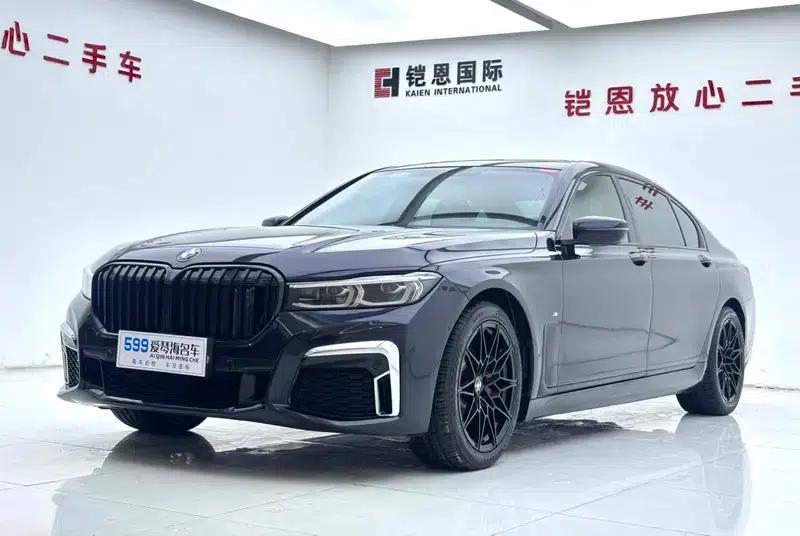 2021 BMW 7 Series 730Li M Sport Package — миниатюра 1