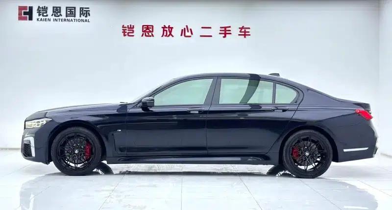 2021 BMW 7 Series 730Li M Sport Package — миниатюра 4