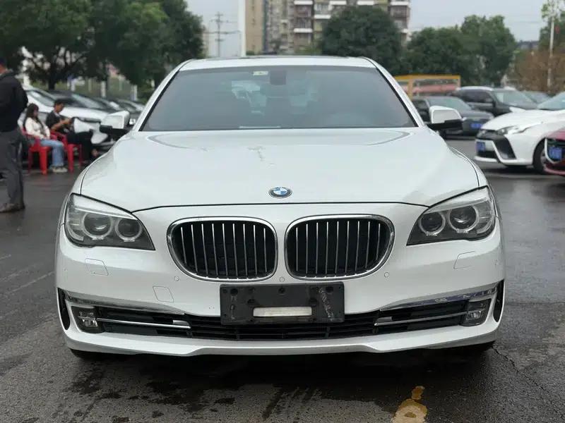 BMW 7 Series 2013 730Li Leading Edition — миниатюра 2