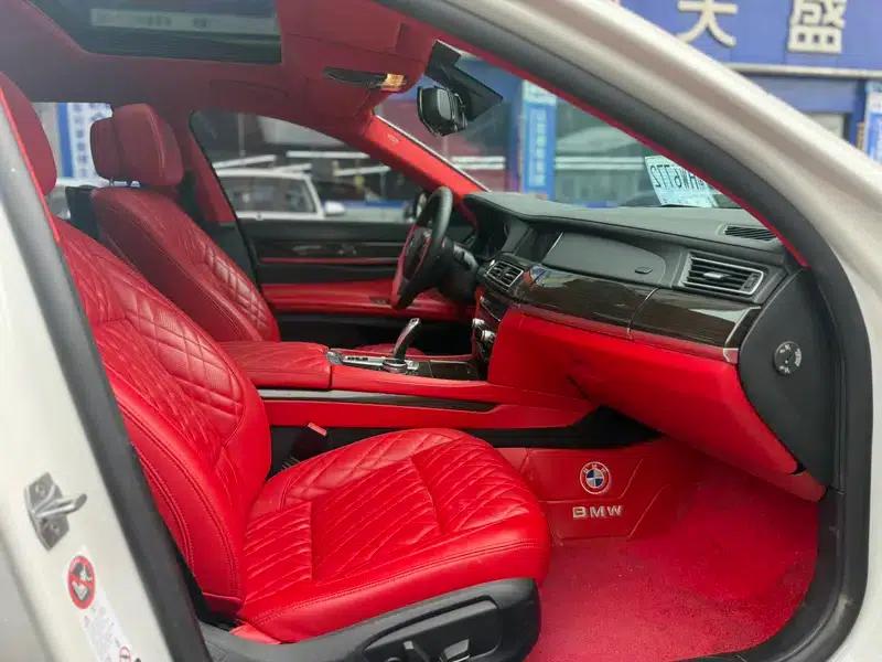 BMW 7 Series 2013 730Li Leading Edition — миниатюра 8