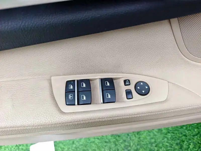BMW 7 Series 2009 730Li Luxury — миниатюра 20