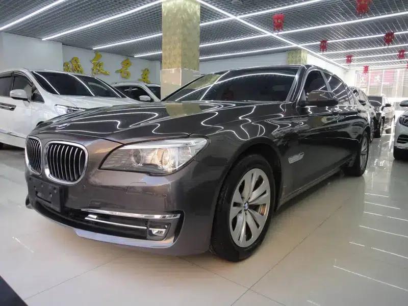 BMW 7 Series 2014 730Li Luxury Edition — миниатюра 1
