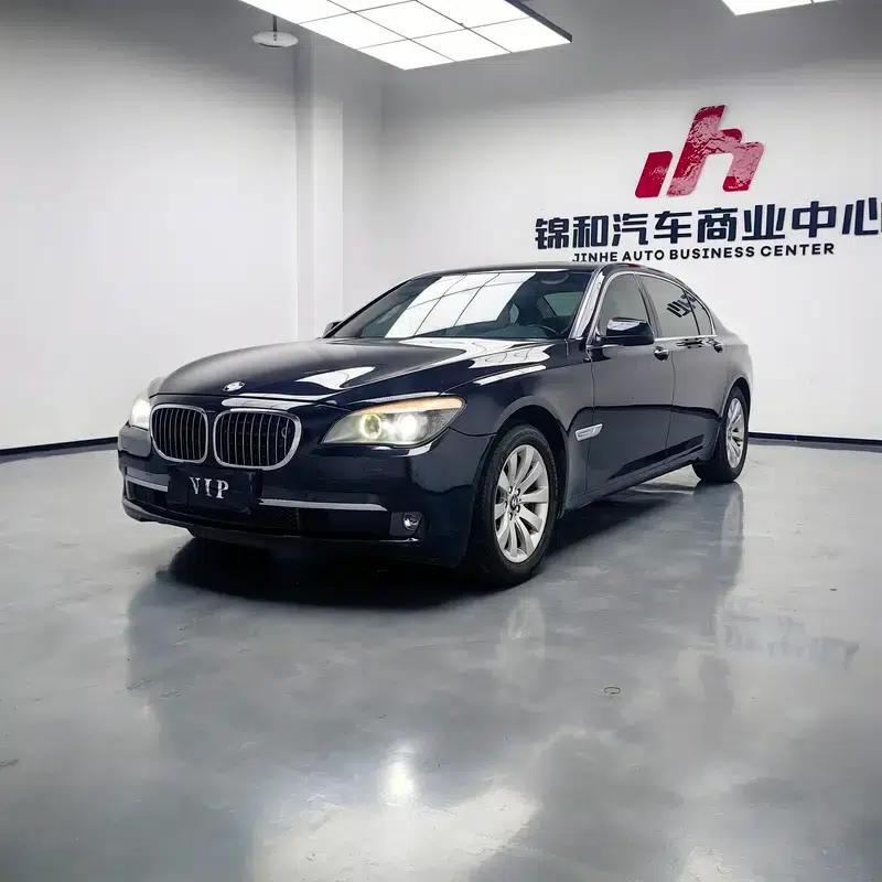 BMW 7 Series 2009 740Li Luxury — миниатюра 1