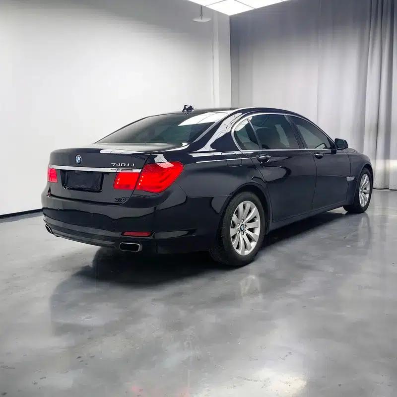 BMW 7 Series 2009 740Li Luxury — миниатюра 5