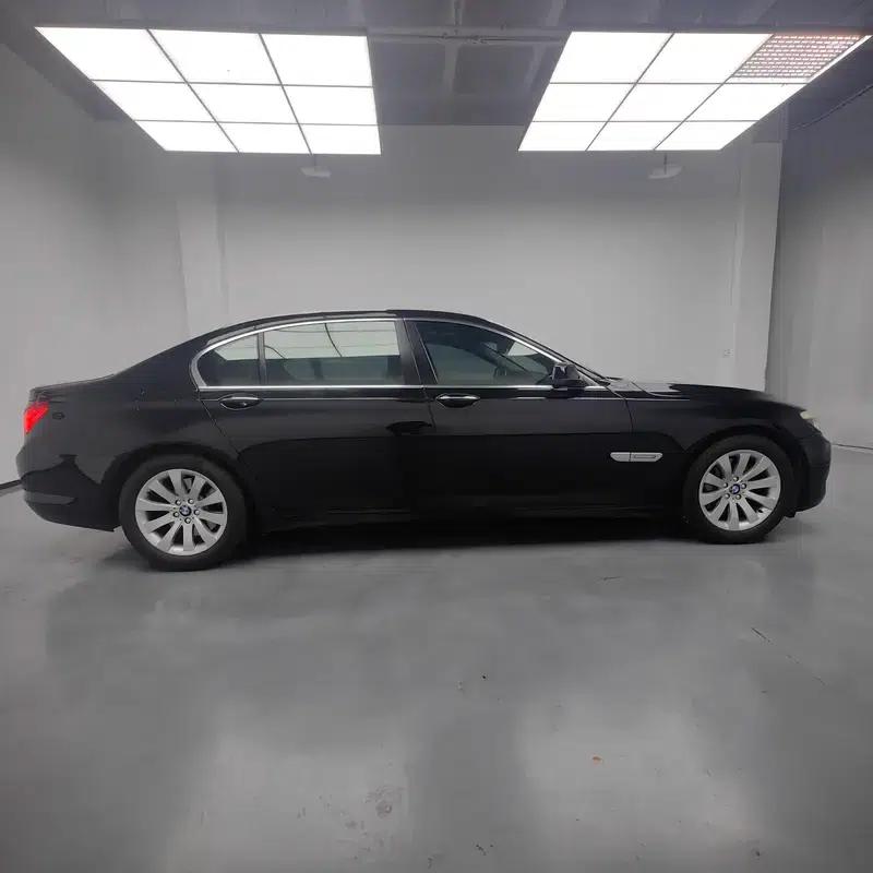 BMW 7 Series 2009 740Li Luxury — миниатюра 6