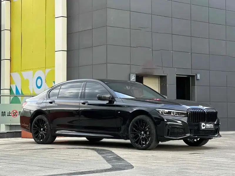 2019 BMW 7 Series 740Li Leading Edition M Sport Package — миниатюра 3