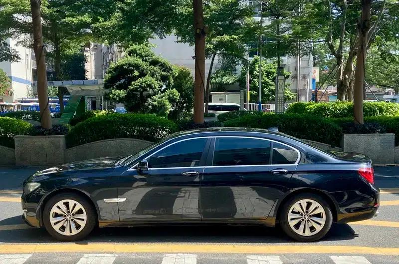 BMW 7 Series 2013 730Li Leading Edition — миниатюра 4