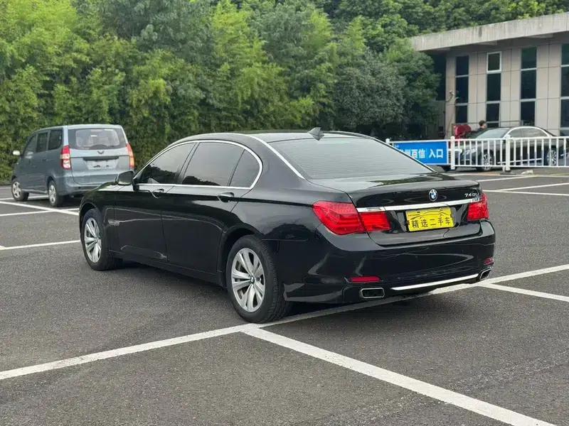 2011 BMW 7 Series 730Li Elegant Edition — миниатюра 4
