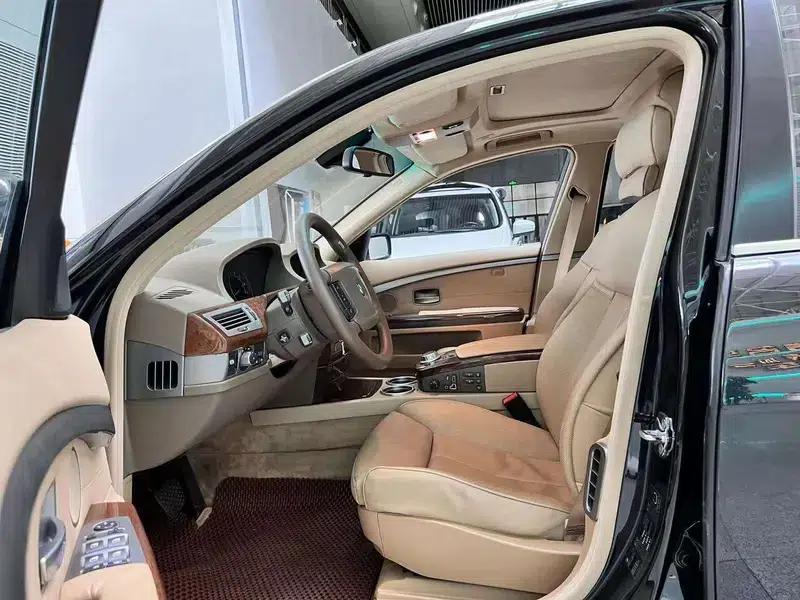 BMW 7 Series 2005 750Li — миниатюра 7