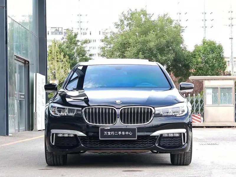 2018 BMW 7 Series 730Li Leading Edition M Sport Package — миниатюра 2