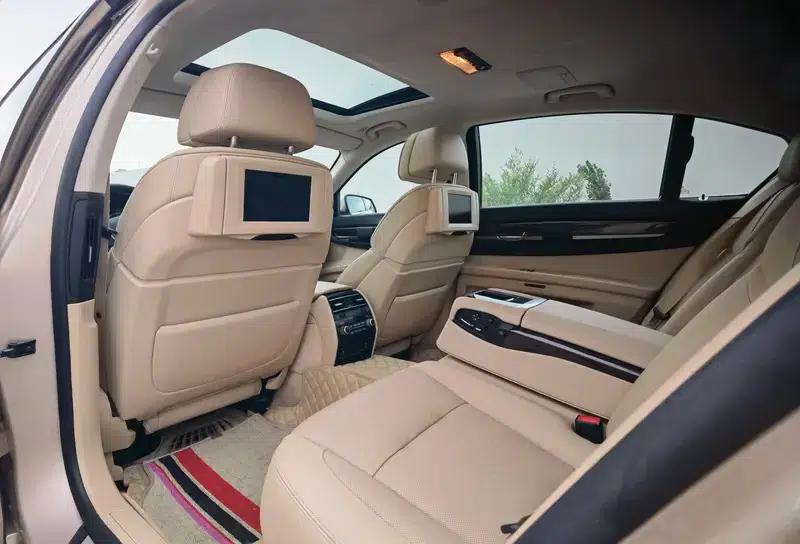BMW 7 Series 2009 730Li Luxury 4-seater — миниатюра 12
