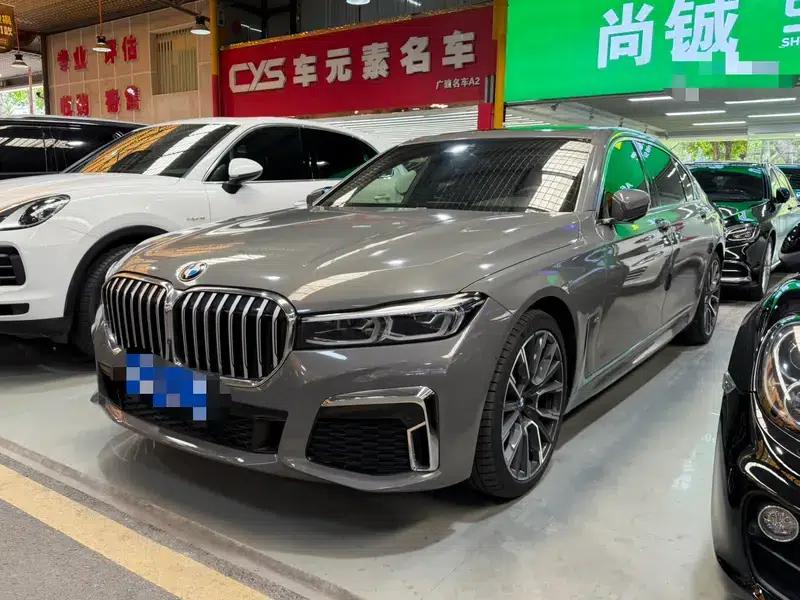 2019 BMW 7 Series Facelift 740Li Leading Edition M Sport Package — миниатюра 1