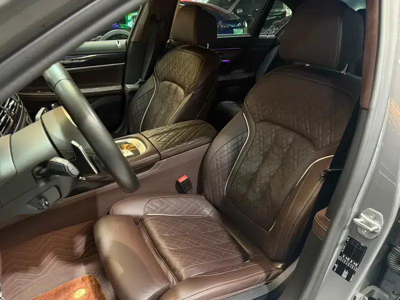 2019 BMW 7 Series Facelift 740Li Leading Edition M Sport Package — миниатюра 17