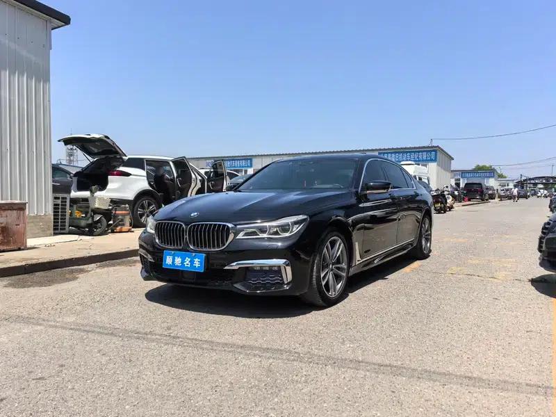 2017 BMW 7 Series 740Li xDrive Luxury — миниатюра 1