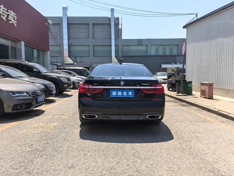 2017 BMW 7 Series 740Li xDrive Luxury — миниатюра 5