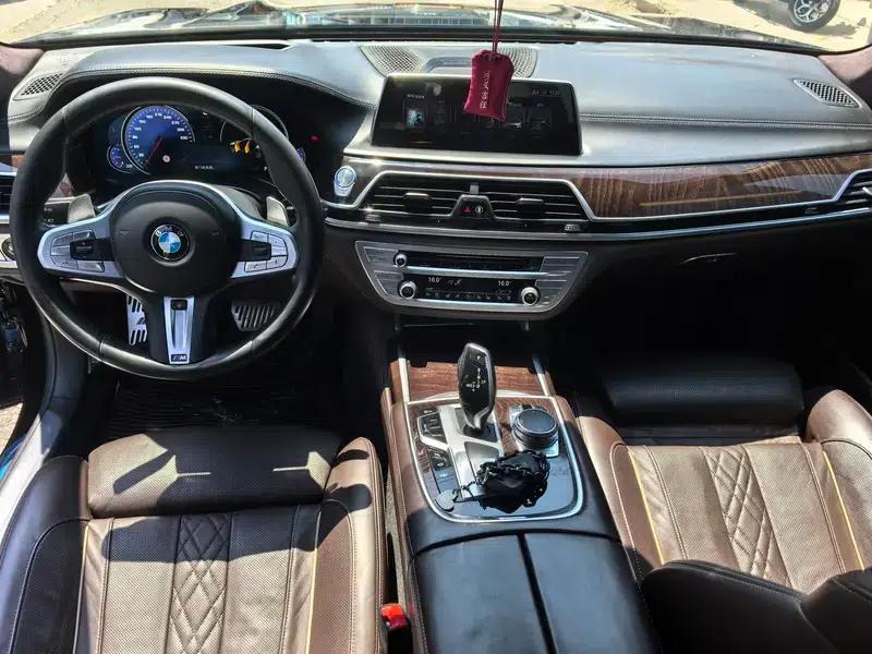 2017 BMW 7 Series 740Li xDrive Luxury — миниатюра 7