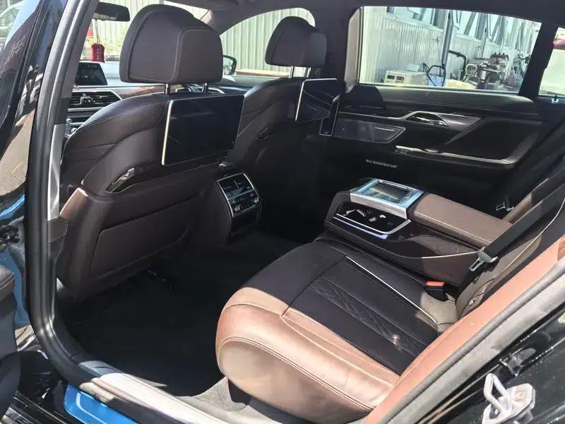 2017 BMW 7 Series 740Li xDrive Luxury — миниатюра 10