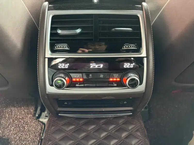 2018 BMW 7 Series 730Li Luxury M Sport Package — миниатюра 7