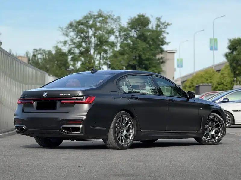 2017 BMW 7 Series 750Li xDrive Individual Edition (Four Seats) — миниатюра 6