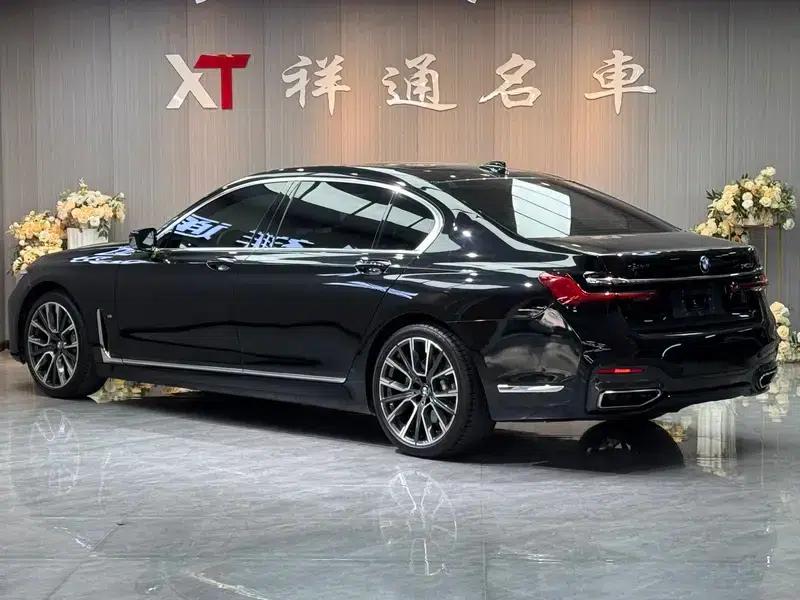 2021 BMW 7 Series 740Li Leading Edition M Sport Package — миниатюра 4