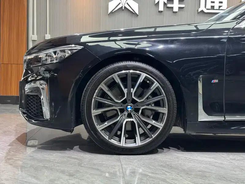 2021 BMW 7 Series 740Li Leading Edition M Sport Package — миниатюра 9