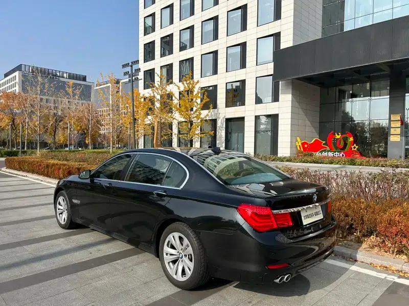2011 BMW 7 Series 730Li Elegant Edition — миниатюра 4