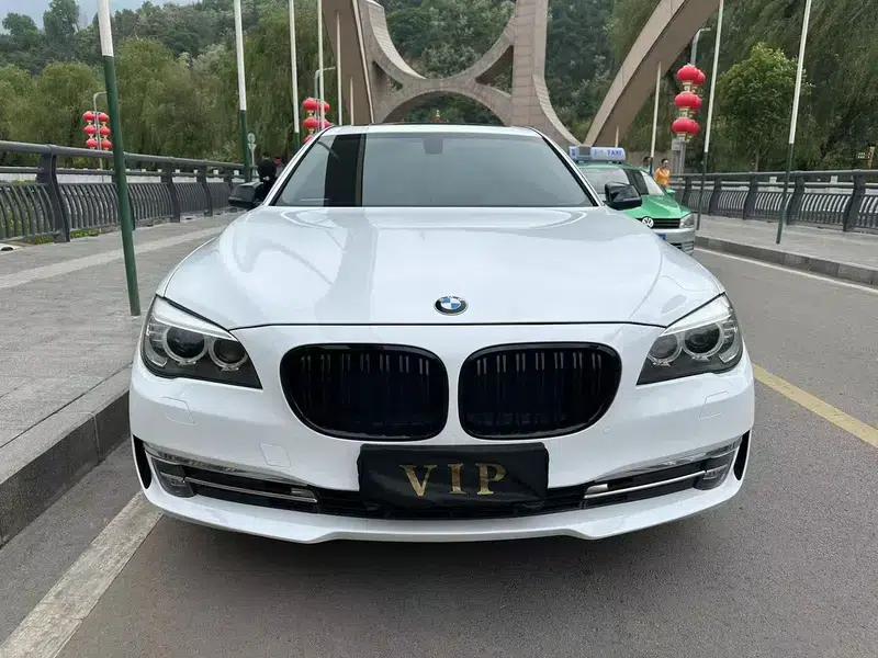 BMW 7 Series 2013 730Li Leading Edition — миниатюра 2