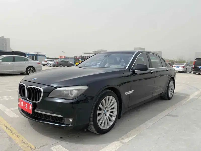 2011 BMW 7 Series 760Li Steinway Limited Edition — миниатюра 1