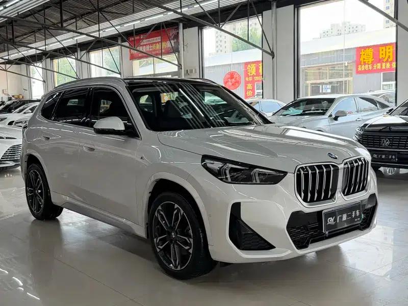 BMW X1 2023 sDrive25Li M Sport Package — миниатюра 3