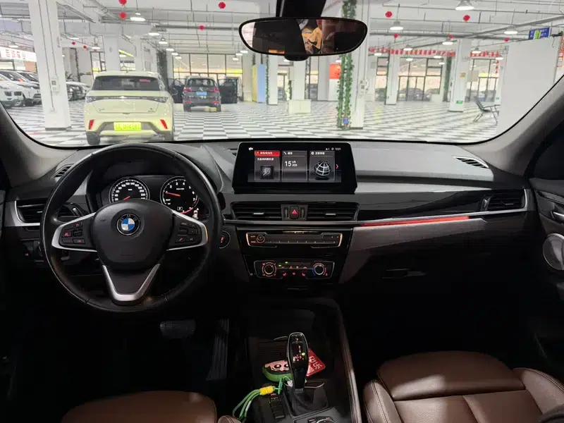 BMW X1 2022 sDrive20Li Fashion Edition — миниатюра 36