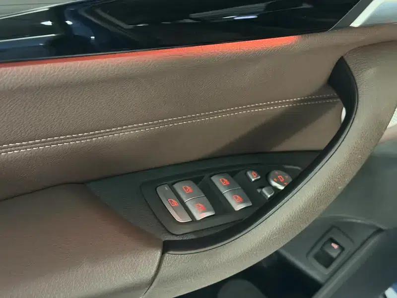 BMW X1 2022 sDrive20Li Fashion Edition — миниатюра 47