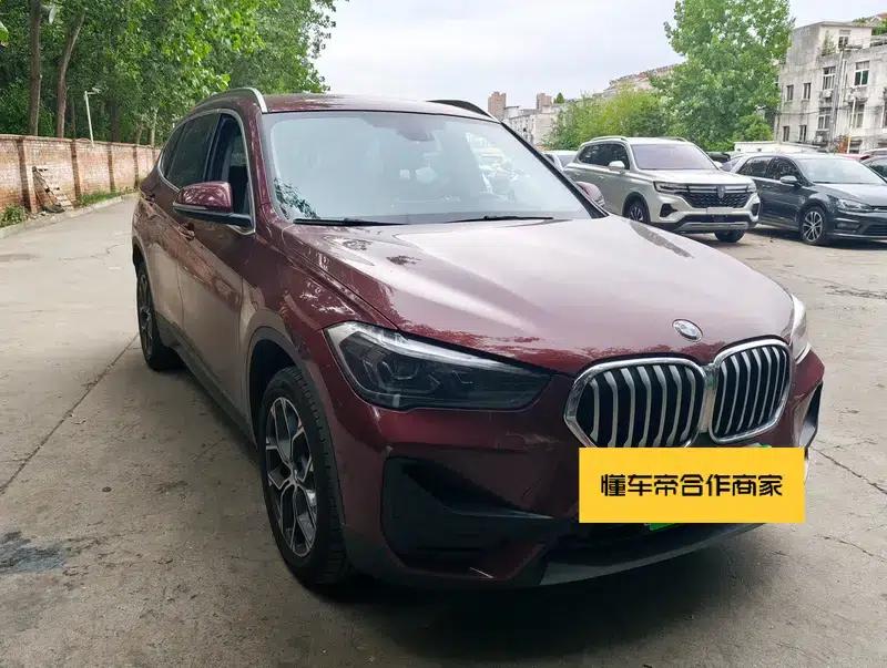 BMW X1 2022 sDrive25Li Leading Edition — миниатюра 3