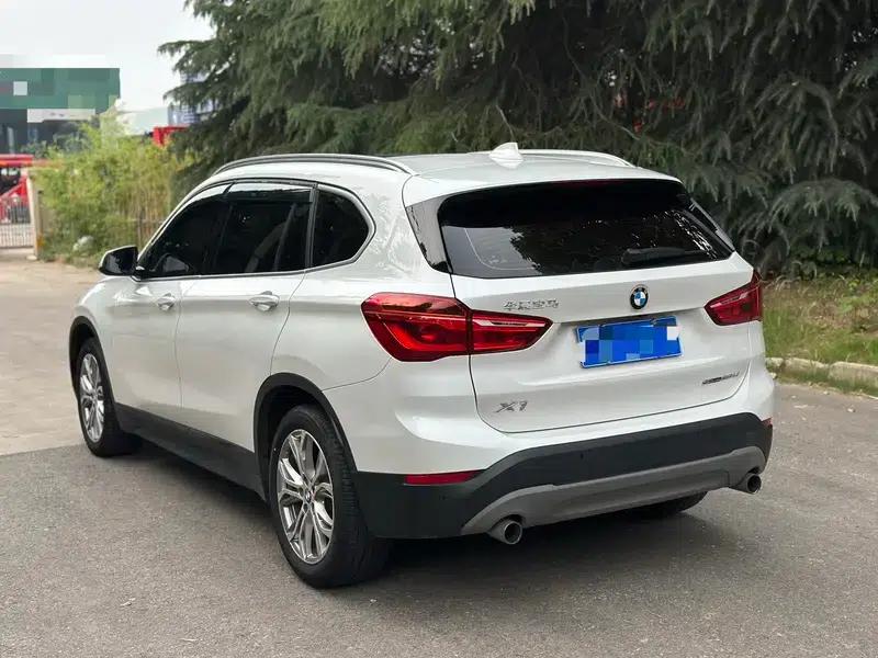 BMW X1 2019 sDrive20Li Leading Edition — миниатюра 4